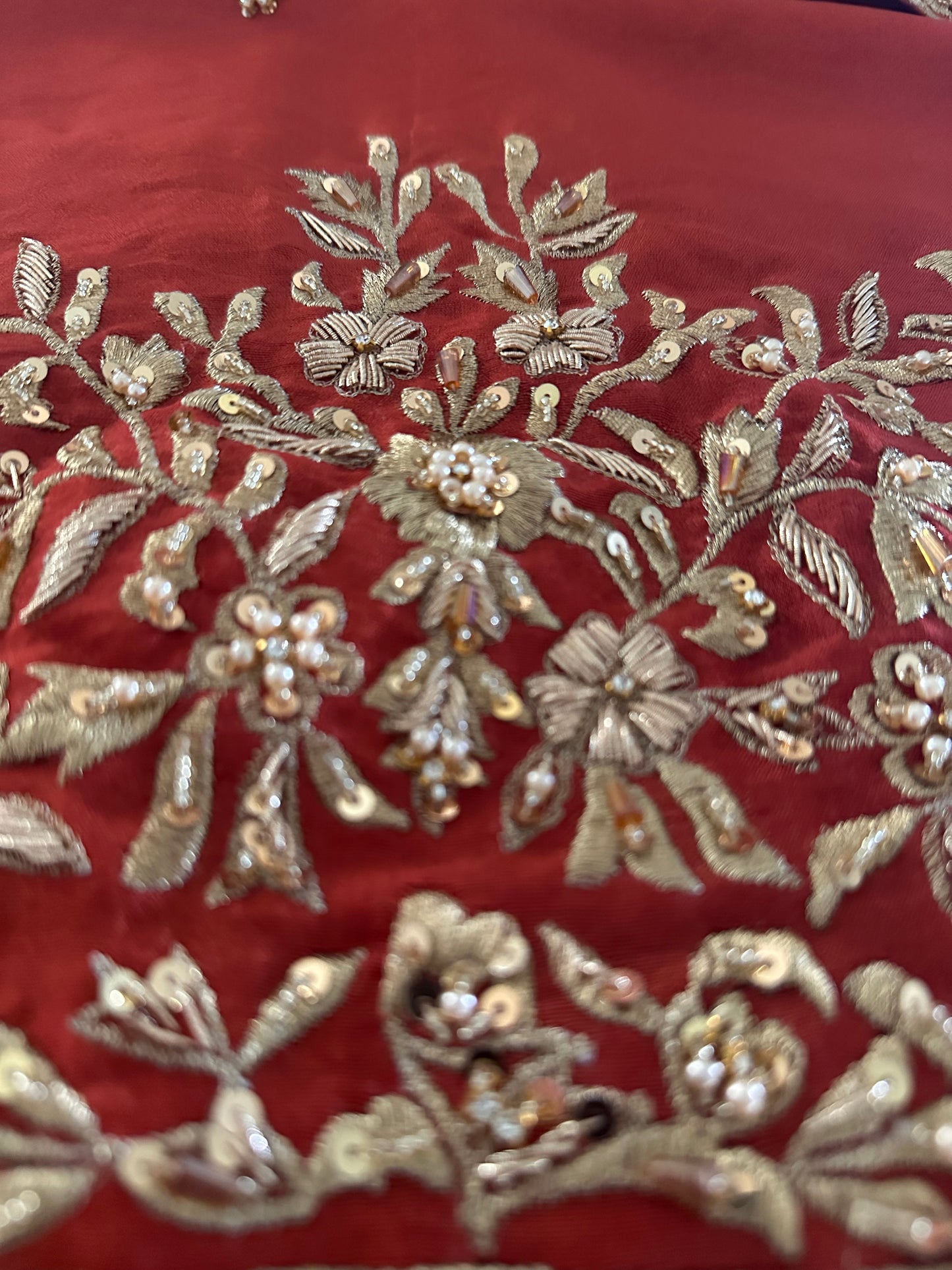 Ashī عشي