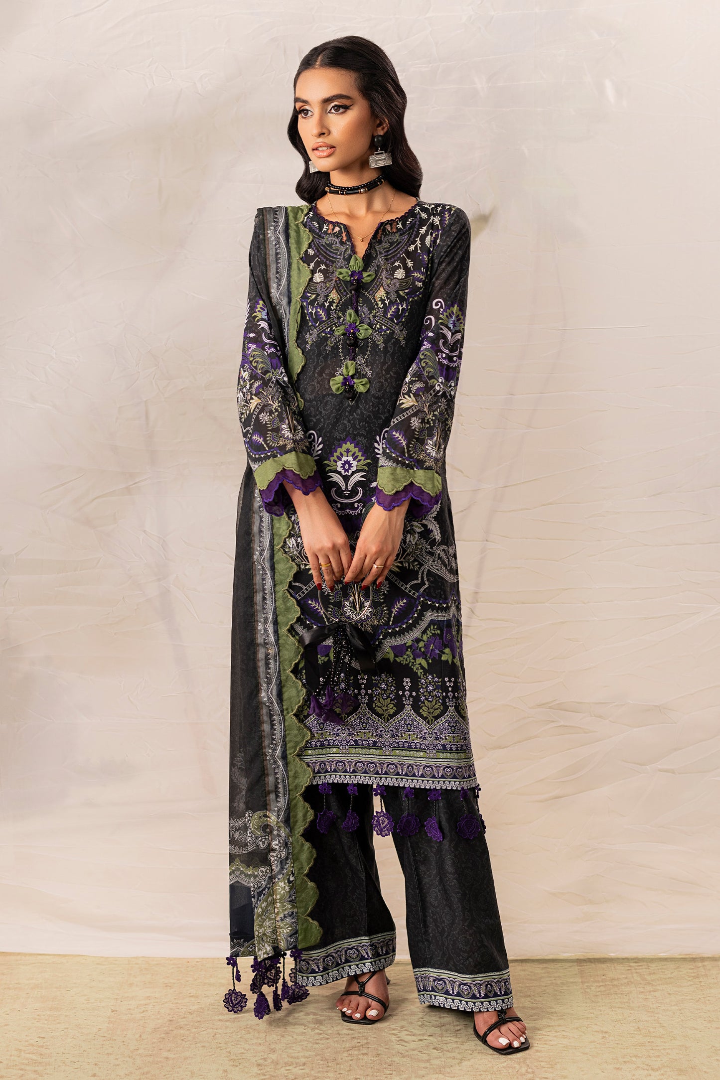 GUL-E-RAATAN - Unstitched