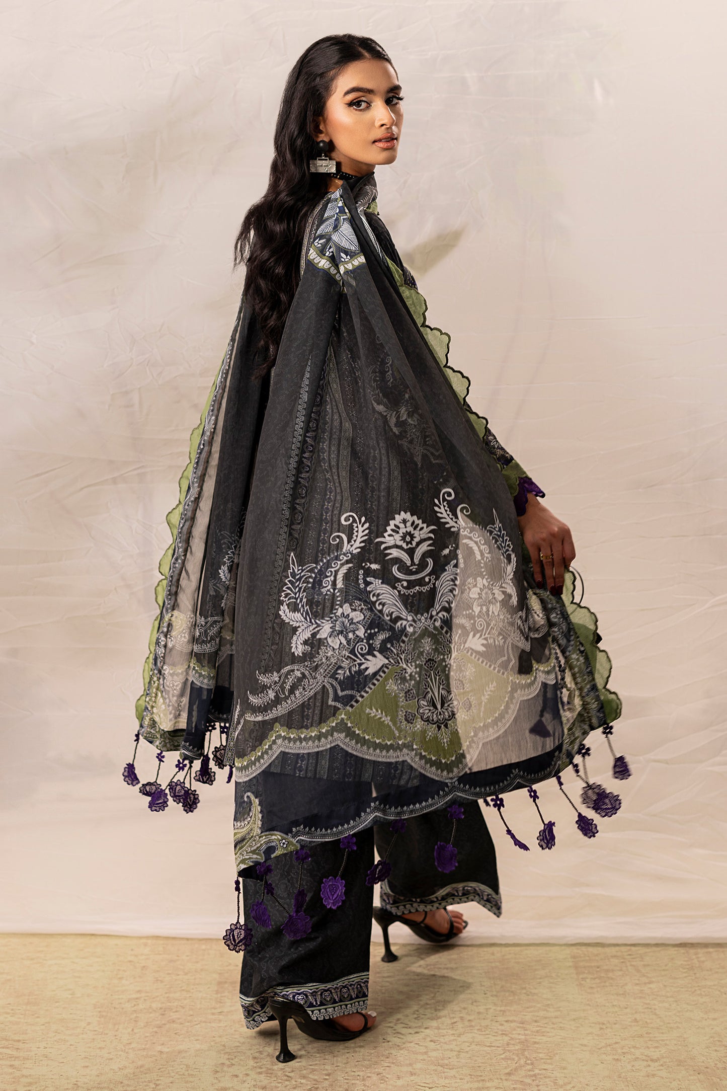 GUL-E-RAATAN - Unstitched