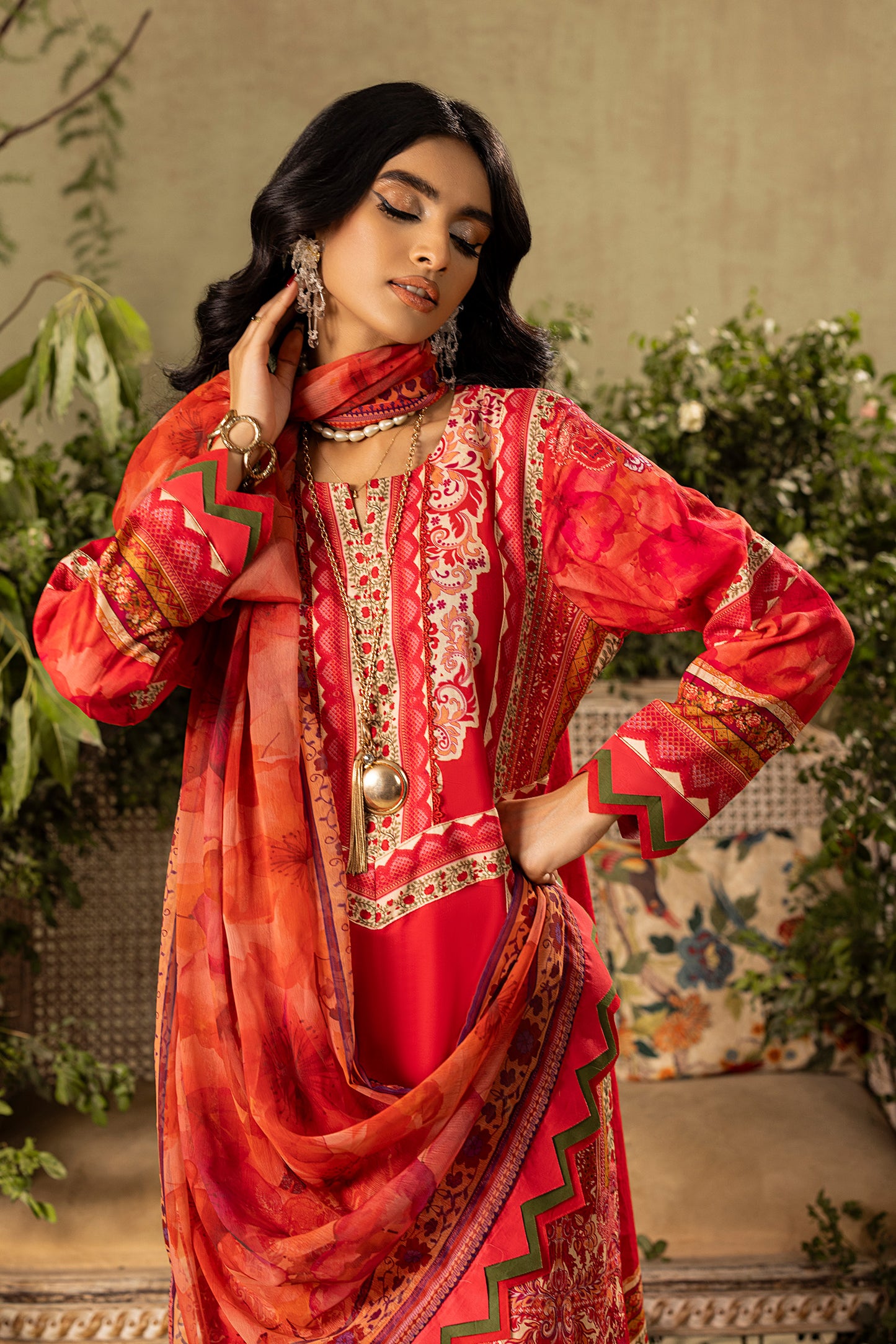 GUL-E-GULNAR