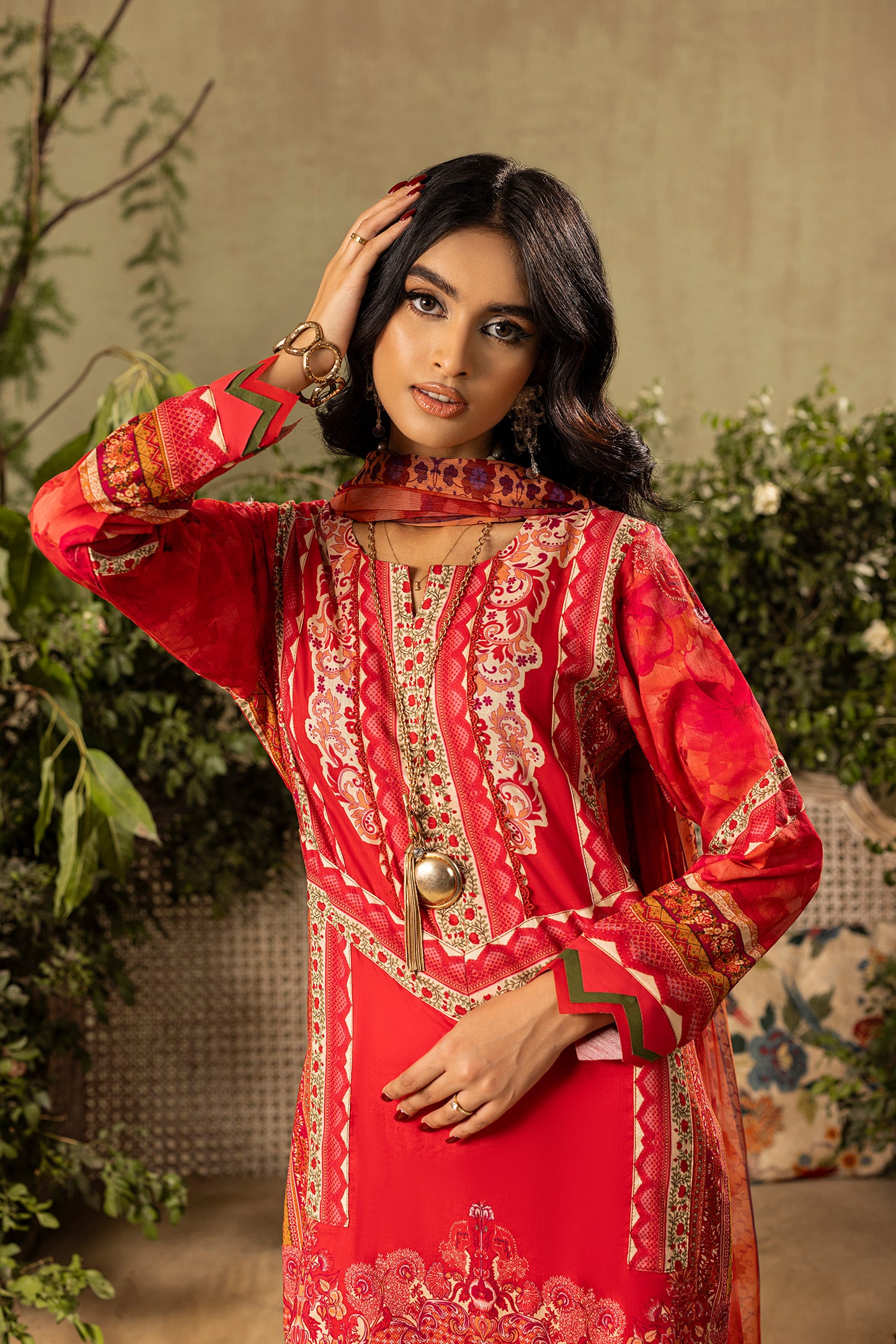 GUL-E-GULNAR