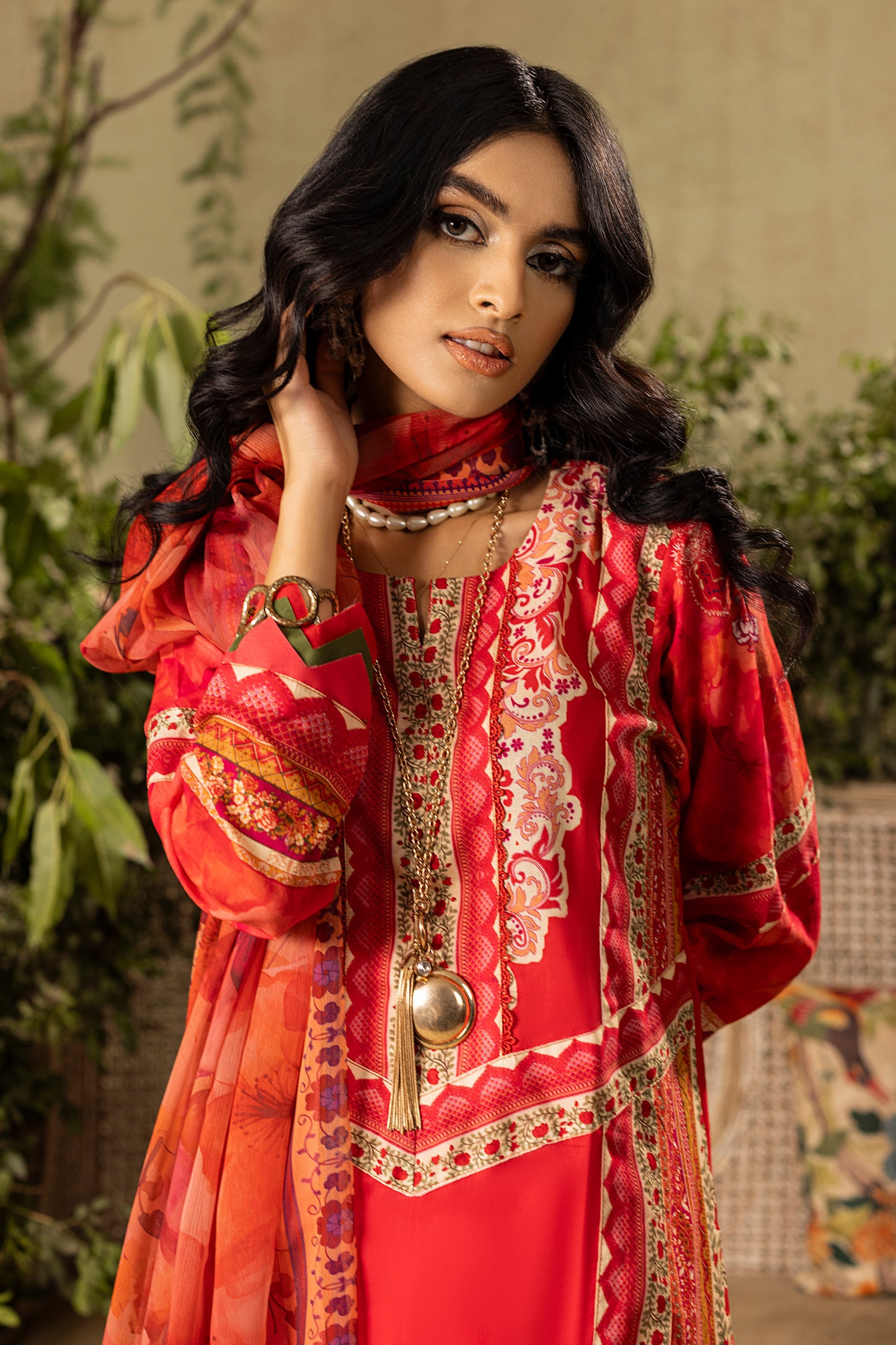 GUL-E-GULNAR