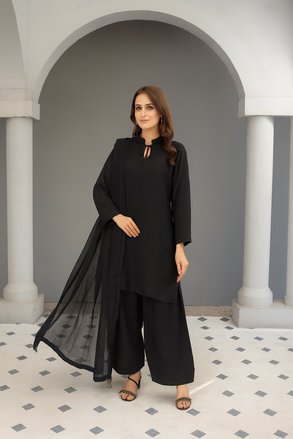 Black Zummurd farshi shalwar suit