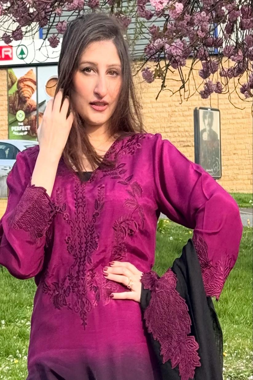 Spotted in “Baharay” dress!